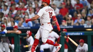 Phillies take on Marlins looking to strengthen wild-card hold